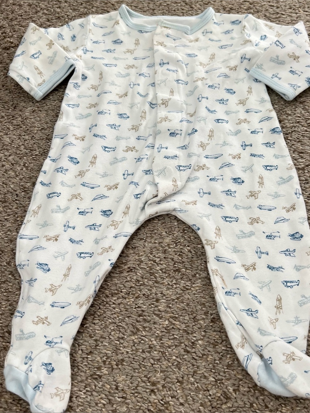 Magnetic Me Baby Blue & White Airplane One-Piece Footed Sleeper Size 3/6 Months